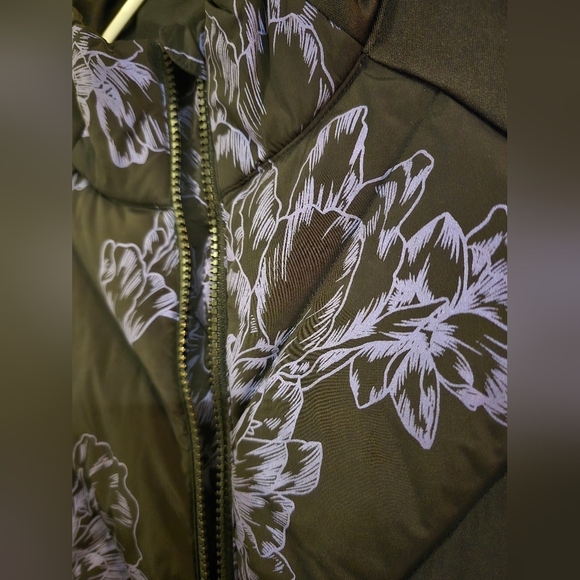 ATHLETA Inlet Reflective Vest ASTRAL BLOOM BLACK. - Picture 4 of 7